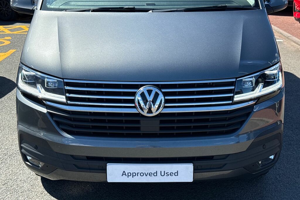 Volkswagen Transporter Shuttle Shuttle 2.0L Shuttle Se Tdi 148 Bhp Red #32