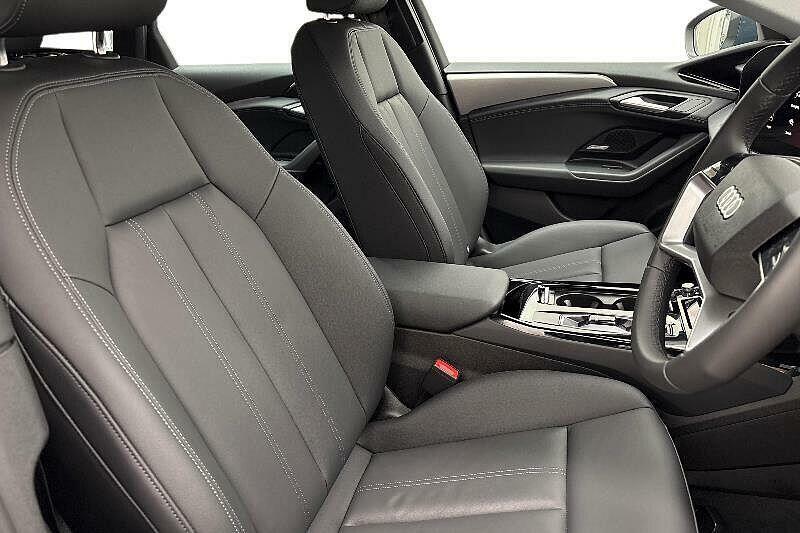 Audi A6 E-tron Sportback Edition 1 E-tron Quattro 31500 Kw YN26XKZ Black #9