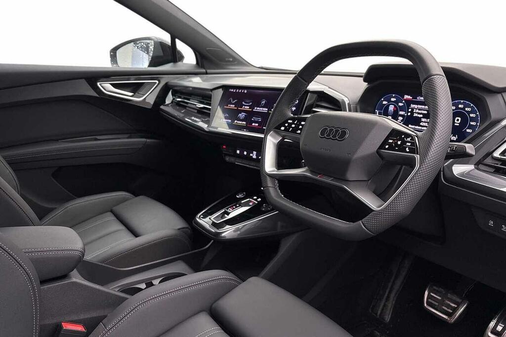 Audi Q4 E Tron Q4 Sportback Black Edition 45 E-tron Quattro 210,0 White #5