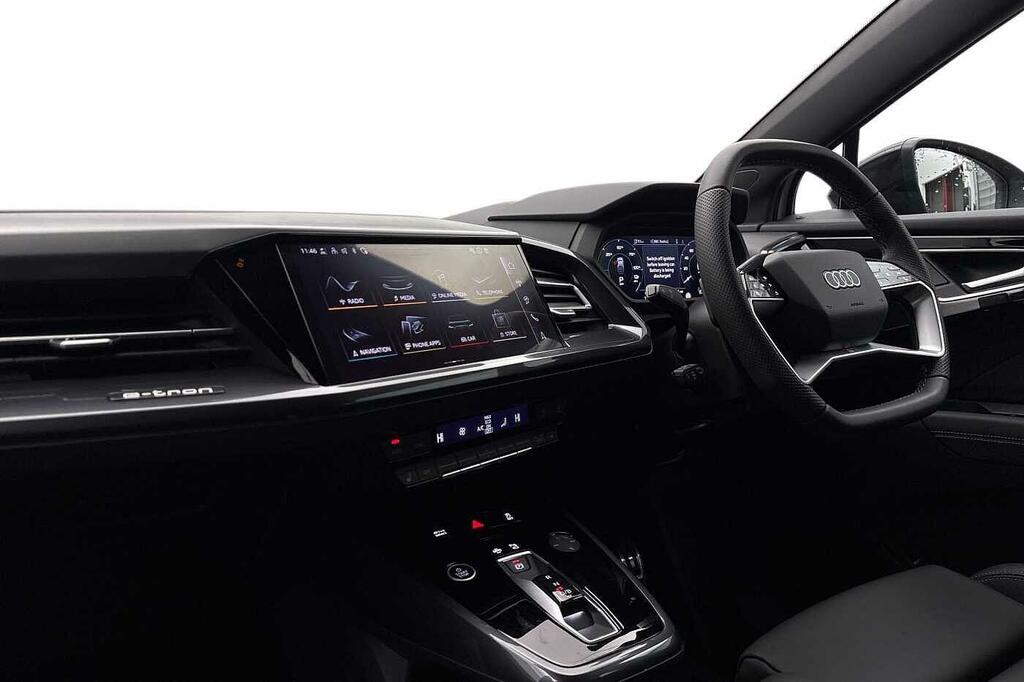Audi Q4 E Tron Q4 E-tron Black Edition 55 Quattro Black #8