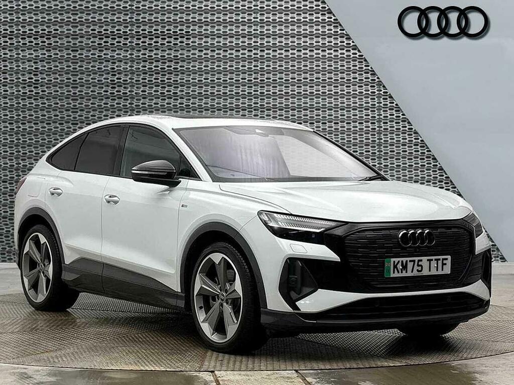 Audi Q4 E Tron Q4 Sportback Black Edition 45 E-tron Quattro 210,0 White