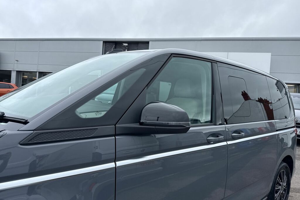 Volkswagen Multivan 2.0 Tsi Style Lwb Dsg 6 Seat 204 Ps  #25