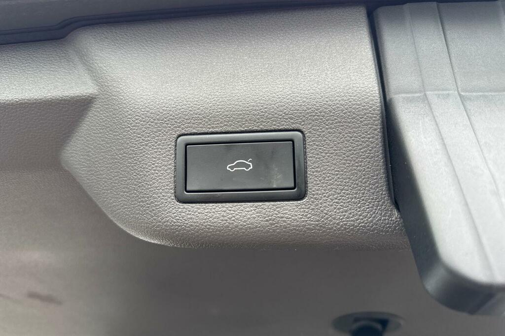 Volkswagen Multivan 1.4 Tsi Ehybrid Life Dsg 218 Ps #28