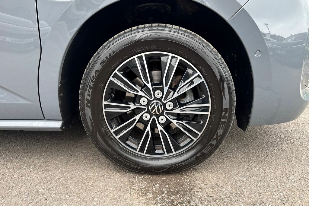 Volkswagen Multivan 2.0 Tsi Style Lwb Dsg 6 Seat 204 Ps  #12
