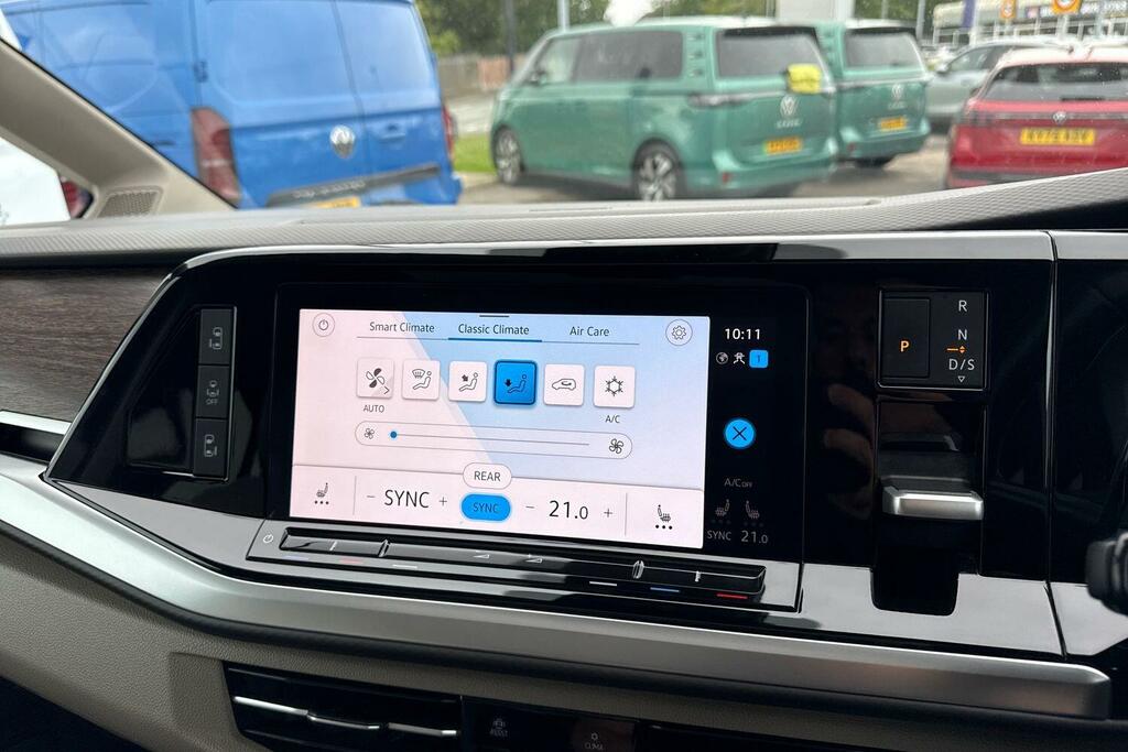 Volkswagen Multivan 1.4 Tsi Ehybrid Life Dsg 218 Ps #18