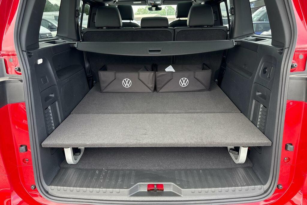 Volkswagen ID.Buzz Pro 79Kwh Commerce Panel Van 28 White #9