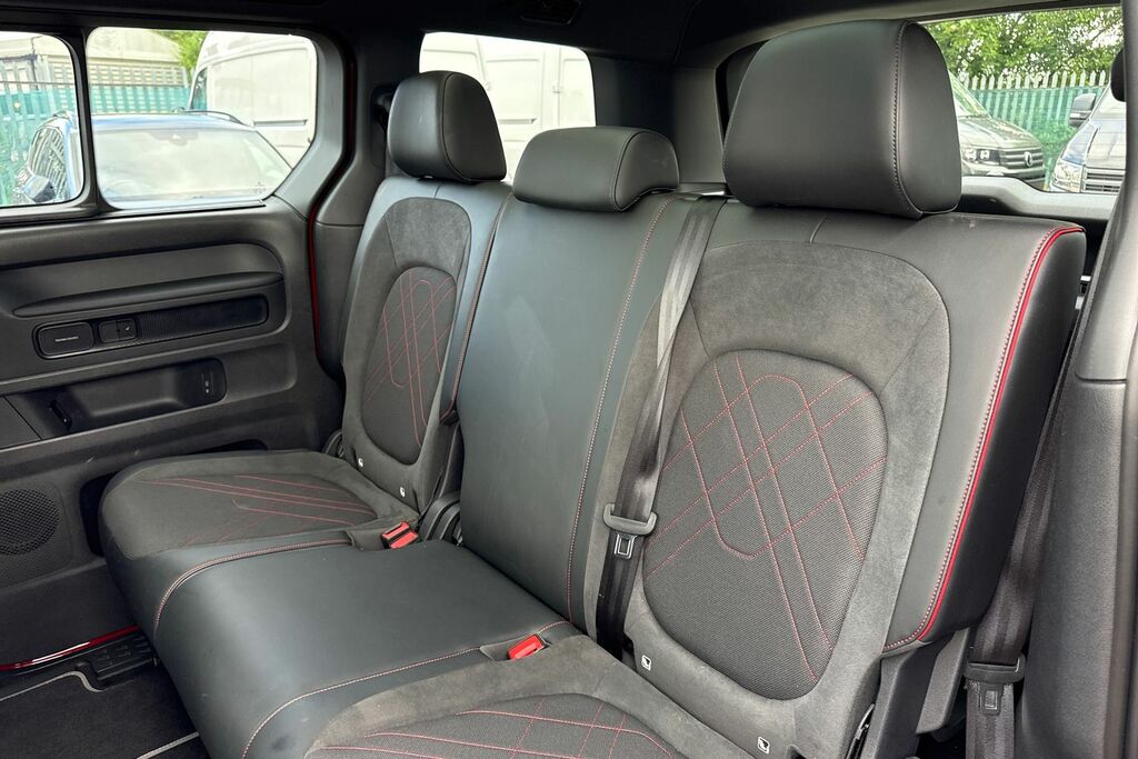 Volkswagen ID.Buzz Pro 79Kwh Commerce Panel Van 28 GL75LLJ White #18