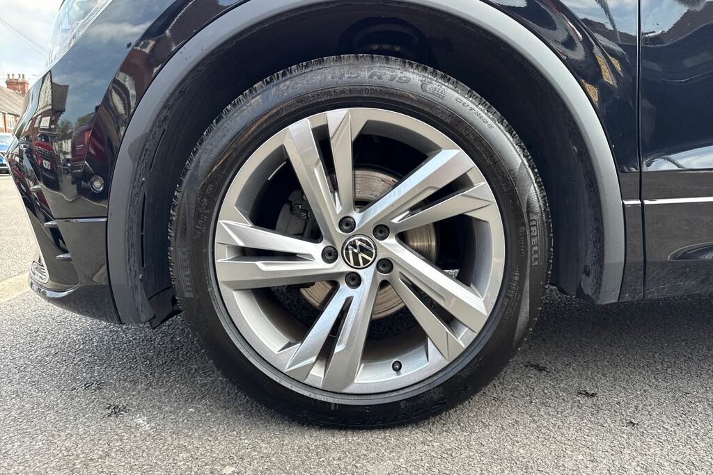 Volkswagen Tiguan 1.5 Tsi R-line Edition Dsg Euro 6 Ss MT23UXA Black #6