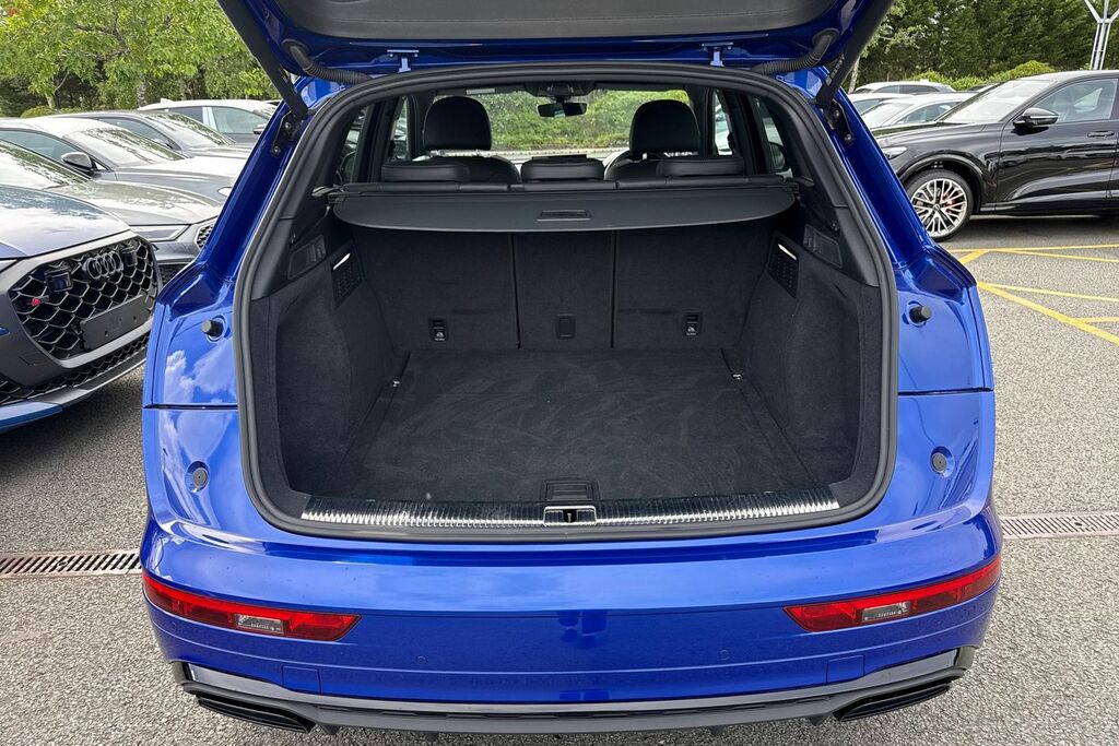 Audi Q5 Edition 1 45 Tfsi Quattro 265 Ps S Tronic DW23GFO Blue #6