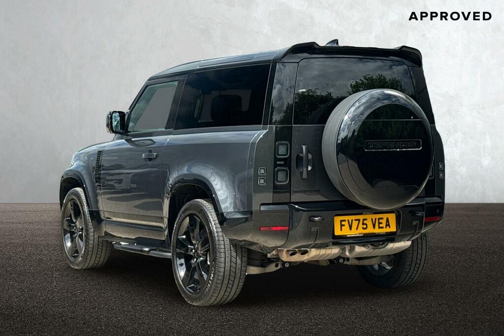 Land Rover Defender 90 3.0 D350 90 X-dynamic Hse Grey #2