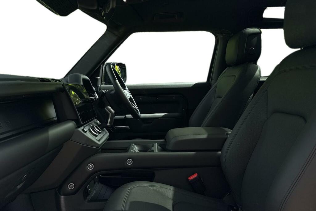 Land Rover Defender 90 3.0 D350 90 X-dynamic Hse Grey #3