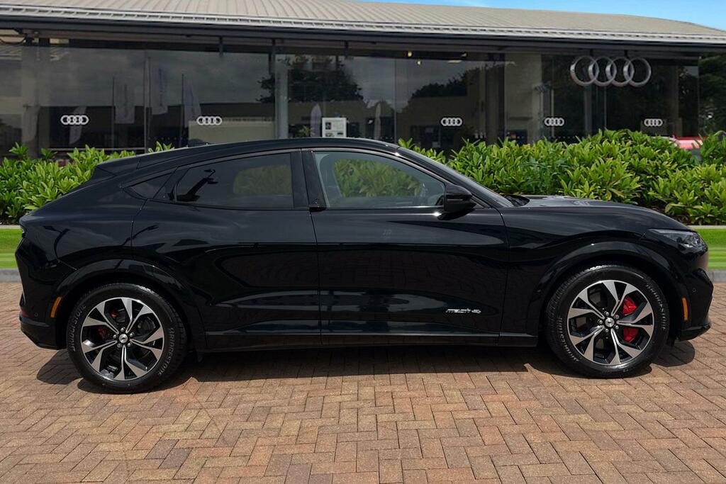 Ford Mustang Mach-E Standard Range 70Kwh Awd Black #3
