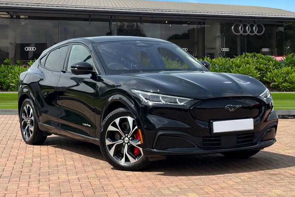 Ford Mustang Mach-E Standard Range 70Kwh Awd Black