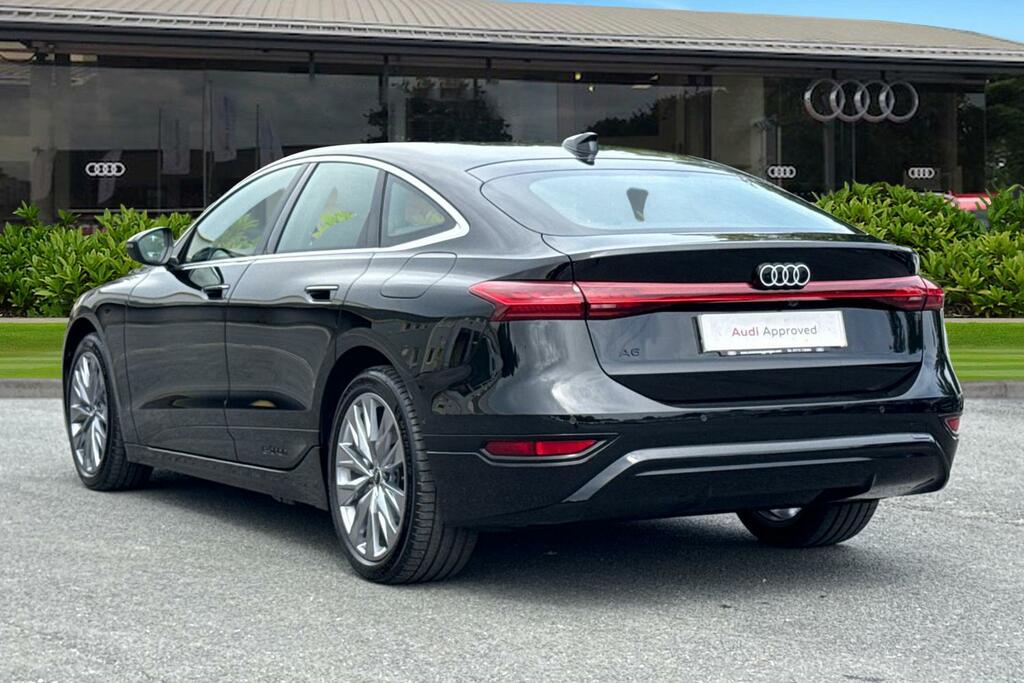 Audi A6 E-tron Sportback 83Kwh Sport Black #2