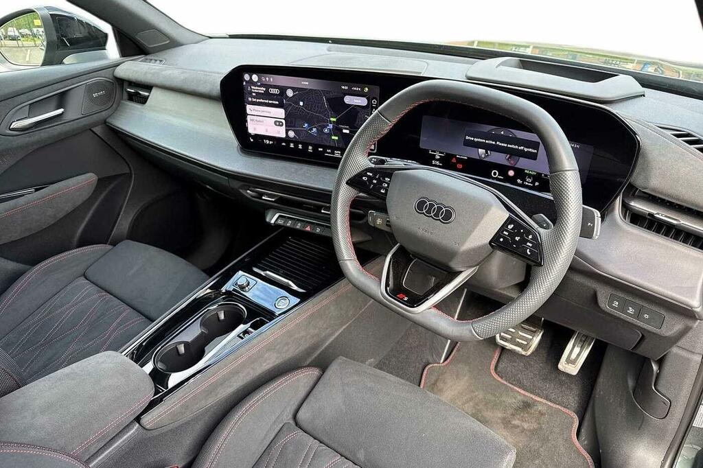 Audi Q3 1.5 Tfsi Edition 1 S Tronic Green #6