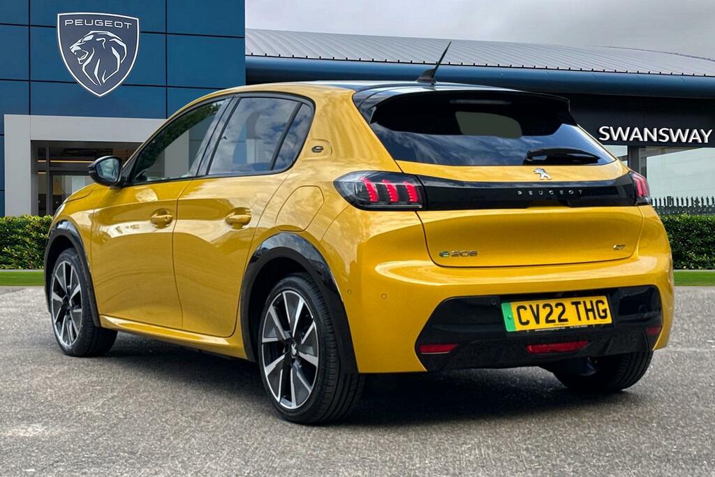 Peugeot e-208 50Kwh Gt 7Kw Charger Yellow #2