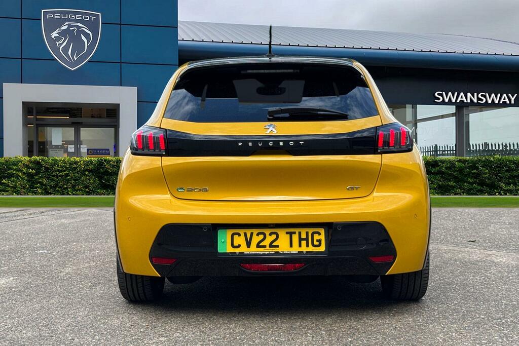 Peugeot e-208 50Kwh Gt 7Kw Charger Yellow #4