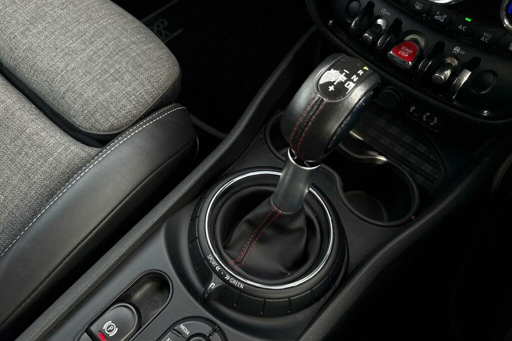 Mini Clubman Cooper White #16