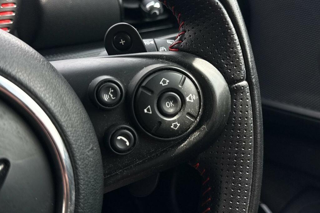 Mini Clubman Cooper White #23