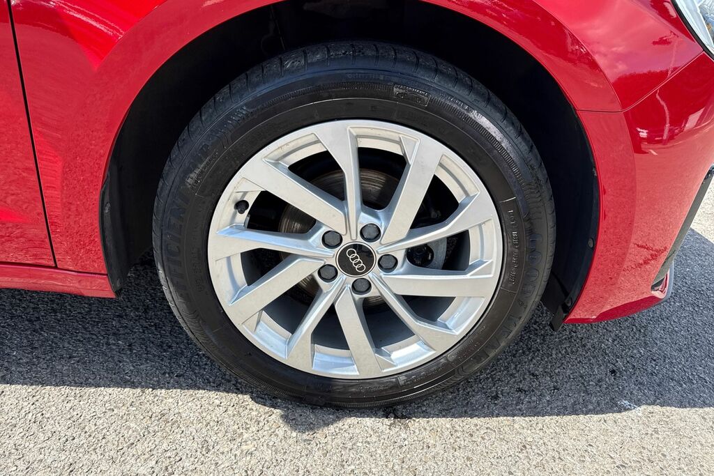 Audi A1 Sport 25 Tfsi 95 Ps 5-Speed DF73JYH Red #6