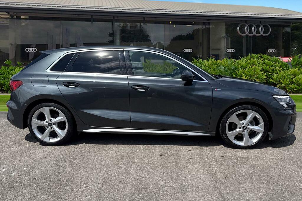 Audi A3 S Line 35 Tdi 150 Ps S Tronic DG23BVJ Grey #3