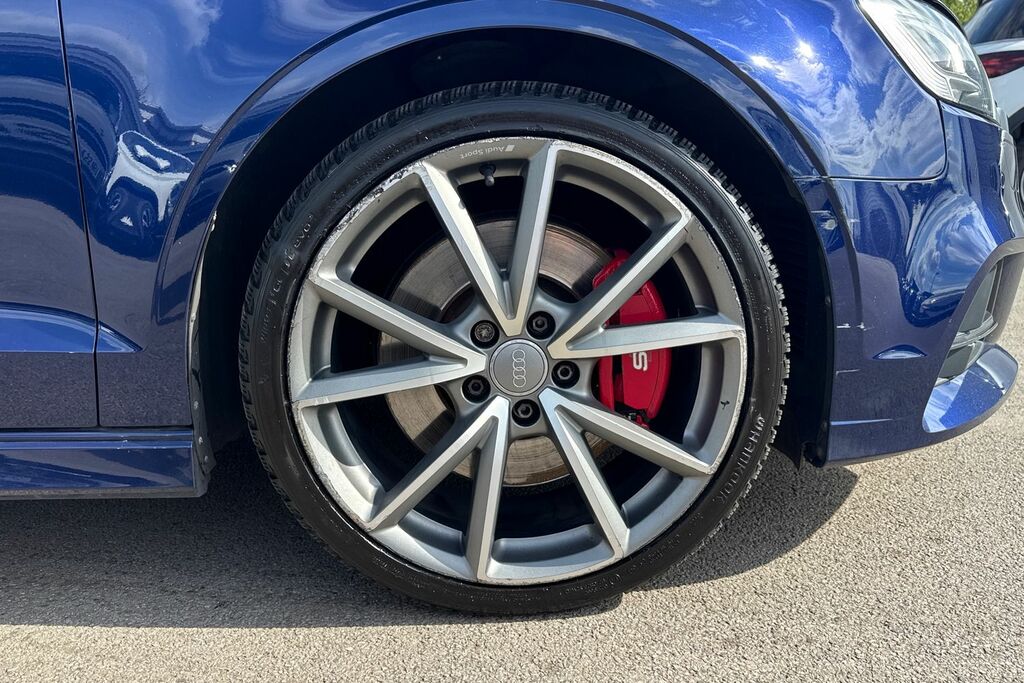 Audi S3 S3 Tfsi Quattro S Tronic Black #9