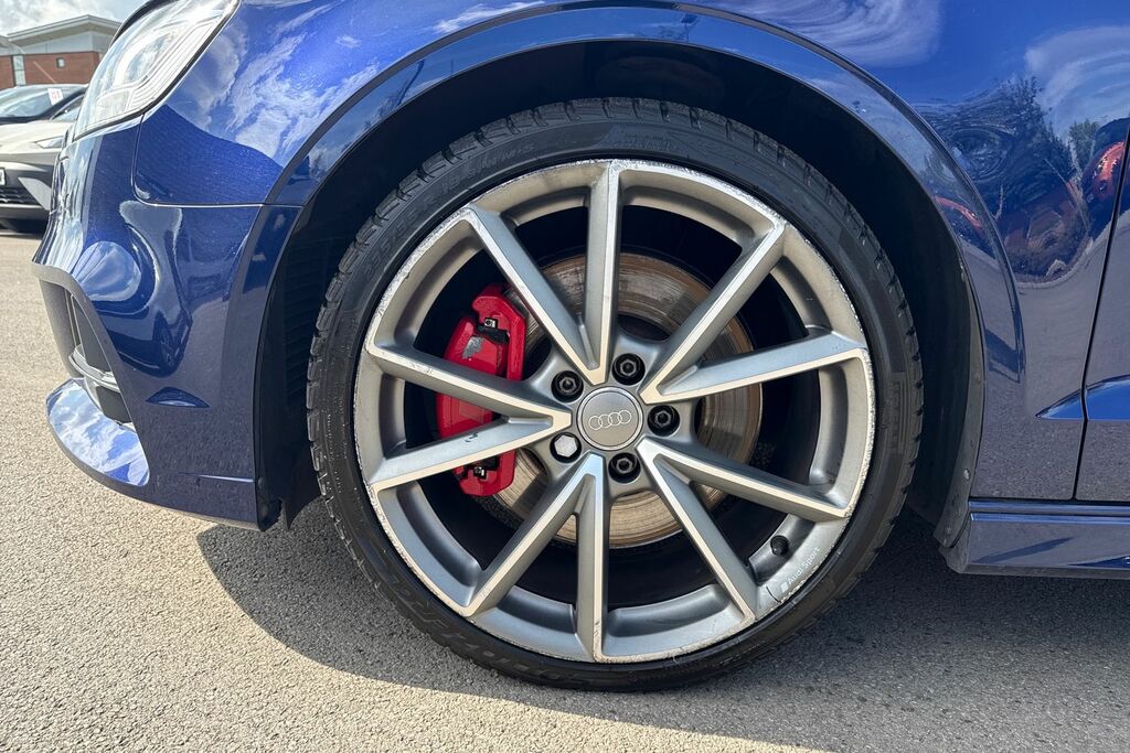 Audi S3 S3 Tfsi Quattro S Tronic Black #12