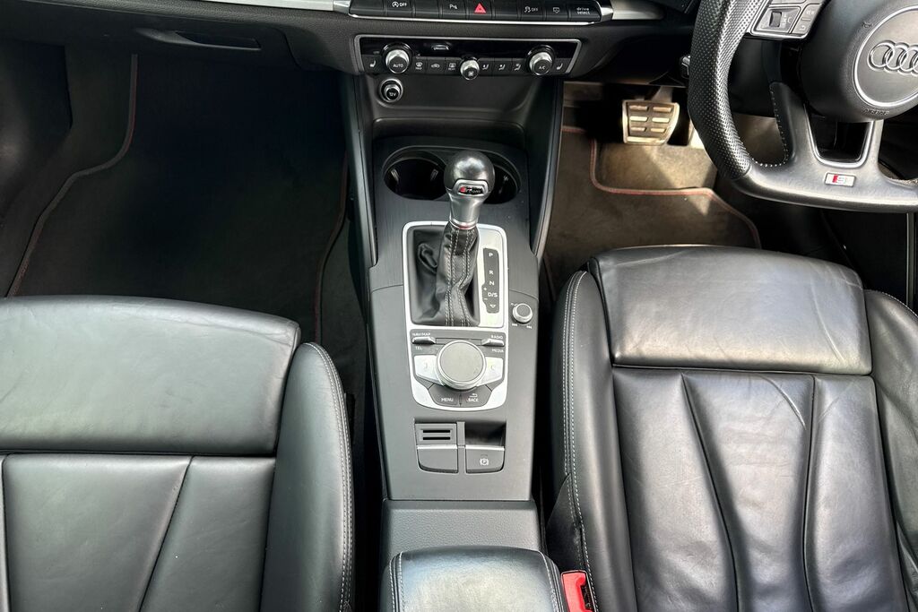 Audi S3 S3 Tfsi Quattro S Tronic Black #30