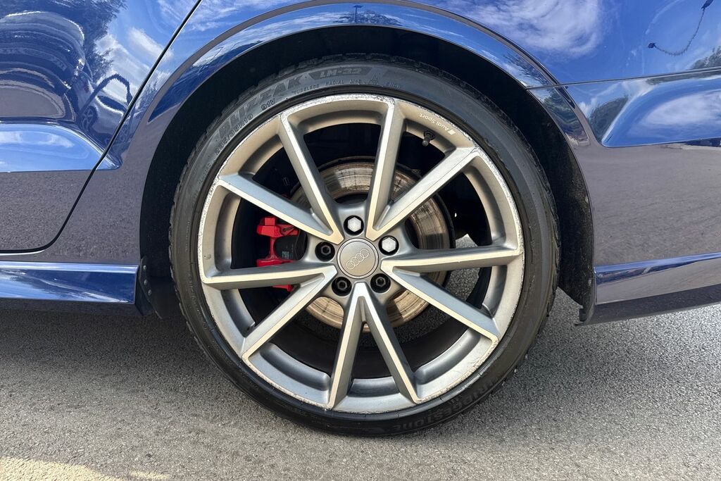 Audi S3 S3 Tfsi Quattro S Tronic Black #11