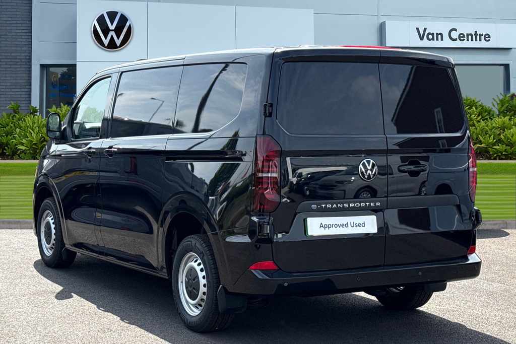 Volkswagen E-Transporter 100Kw 65Kwh Commerce Plus Van Black #2