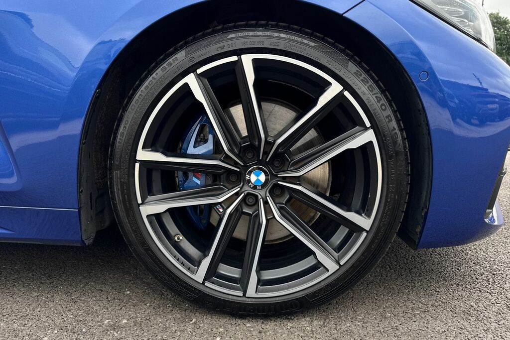 BMW 4 Series Gran Coupe 2.0 420D Mht M Sport Coupe Hybrid Blue #6
