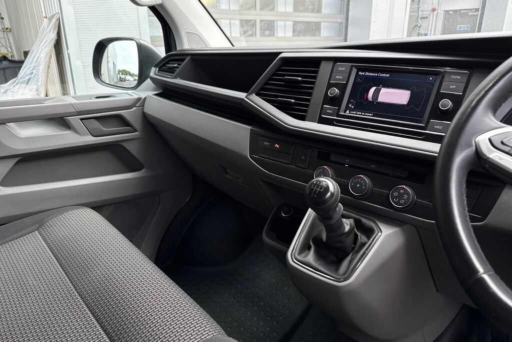 Volkswagen Transporter Highline Grey #13