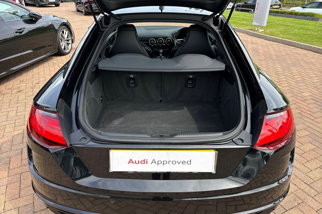 Audi TT 40 Tfsi Black Edition S Tronic Black #6