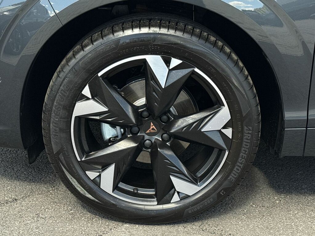 Cupra Terramar 1.5 Etsi V2 Suv Hybrid Dsg White #6