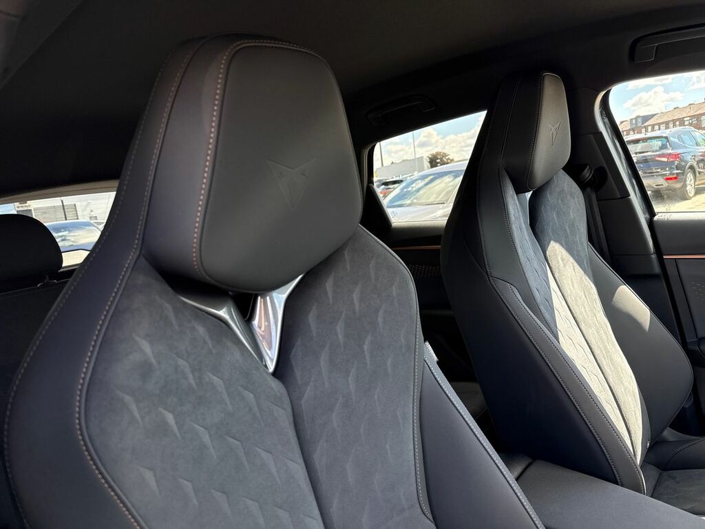 Cupra Terramar 1.5 Etsi V2 Suv Hybrid Dsg White #20