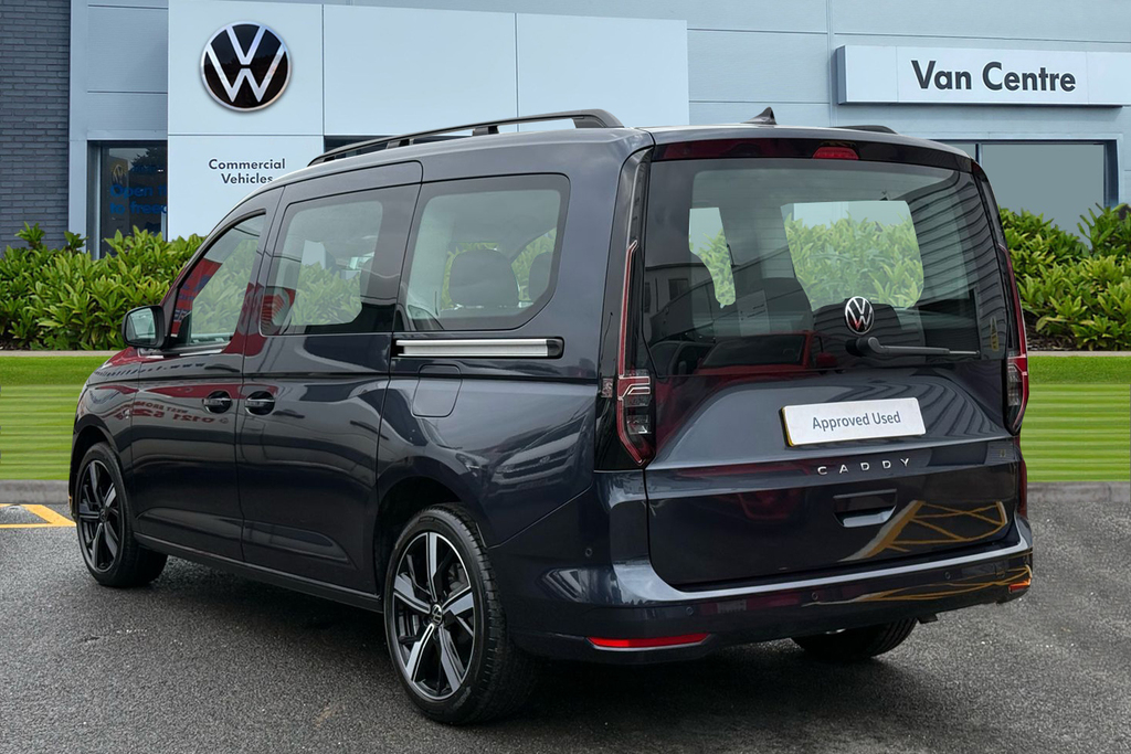 Volkswagen Caddy Maxi Life 2.0 Tdi 122 Life Dsg Tech Pack Blue #2