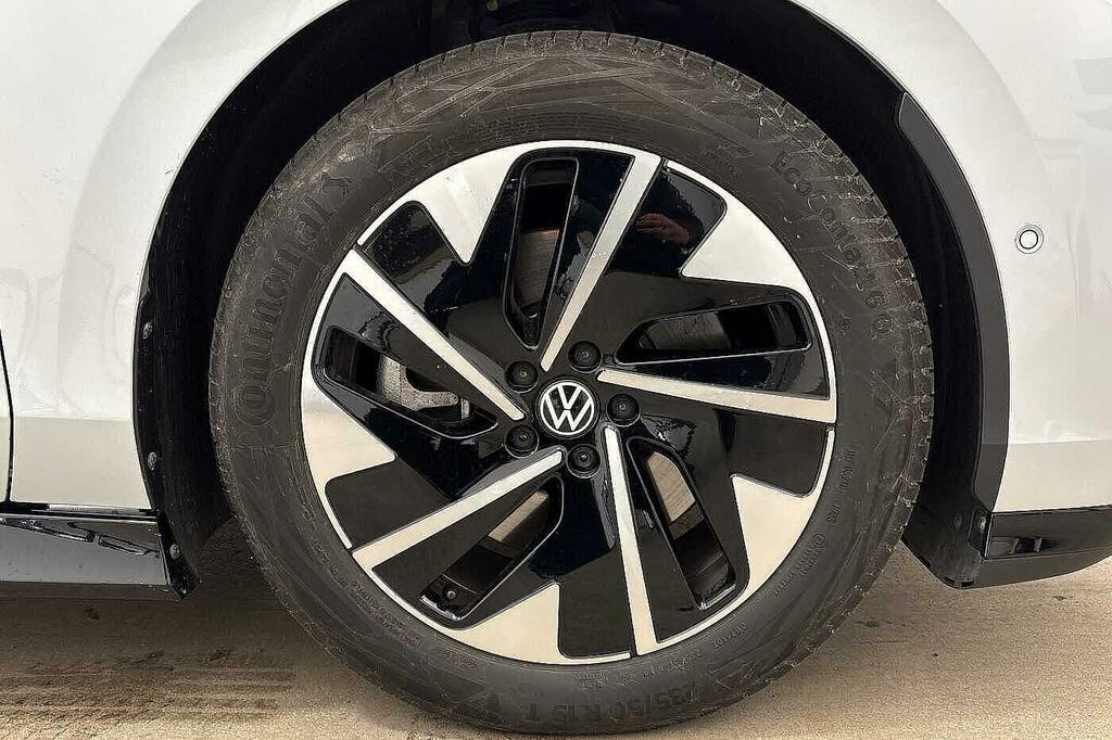Volkswagen ID.7 210Kw Match Pro S Plus 86Kwh Interior Exterior Silver #5