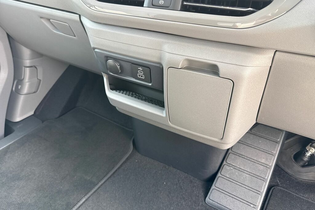 Volkswagen Transporter Shuttle 2.0 Tdi 150Ps Minibus Life  #19