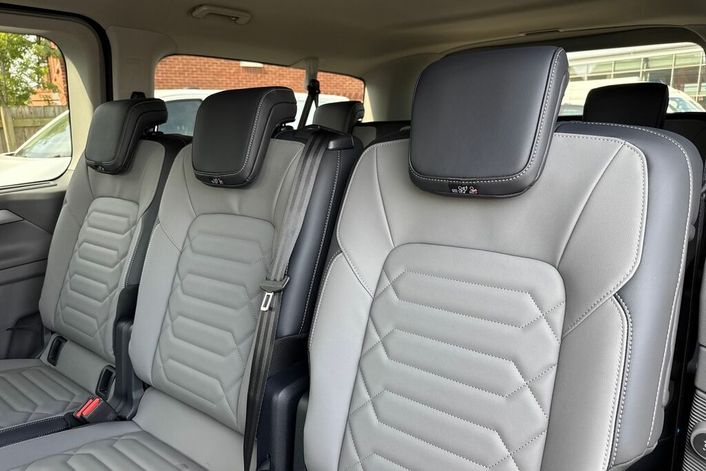 Volkswagen Transporter Shuttle 2.0 Tdi 150Ps Minibus Life  #13