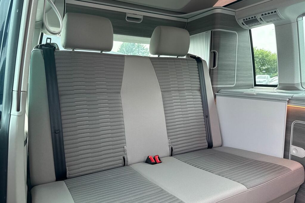 Volkswagen California Beach Yellow #18