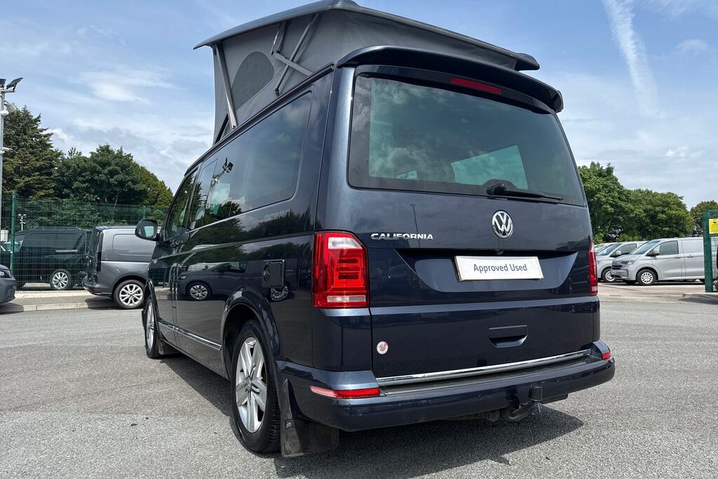 Volkswagen California Beach Yellow #7