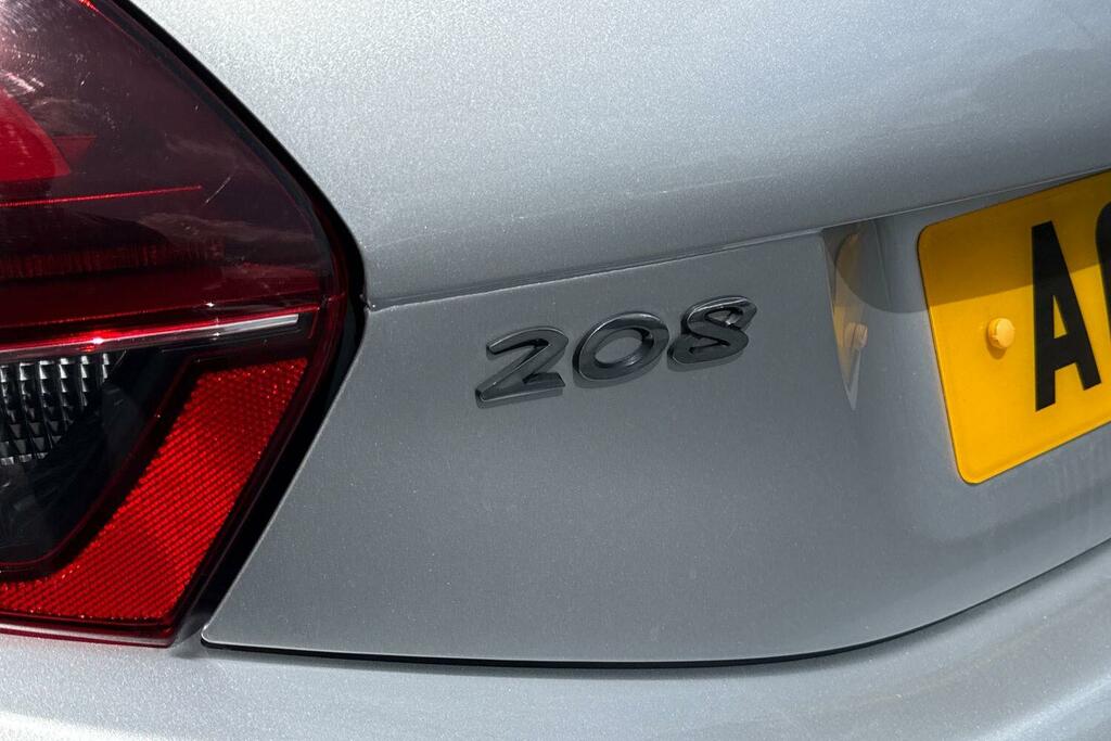 Peugeot 208 Black #24