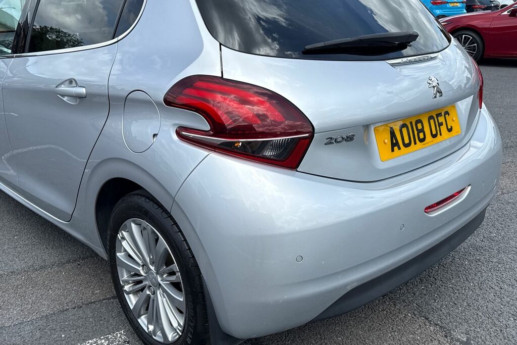 Peugeot 208 Blue #7