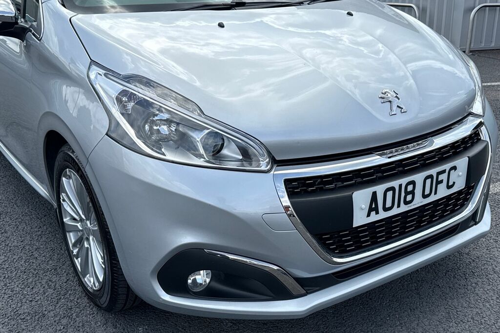 Peugeot 208 Blue #8