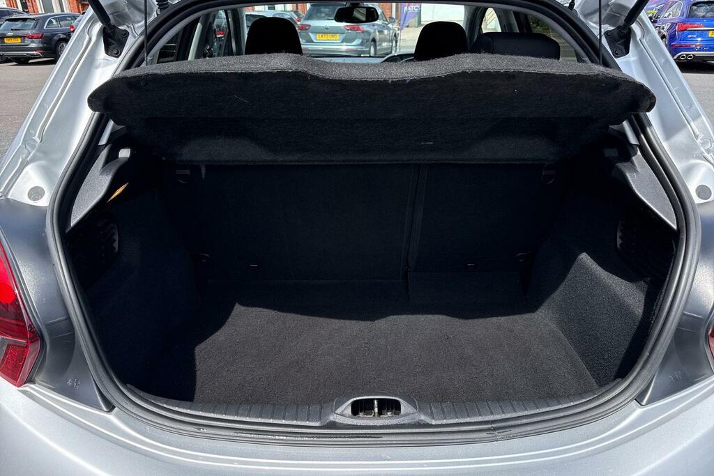 Peugeot 208 Black #9