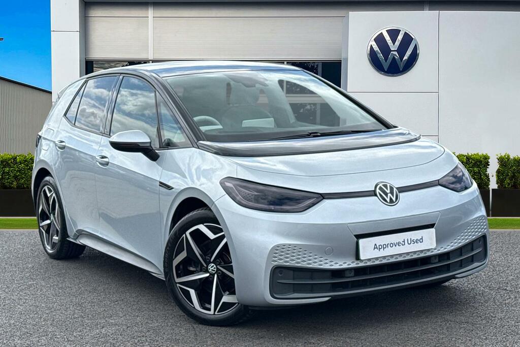 Volkswagen ID.3 150Kw Max Pro Performance 58Kwh 19 And White