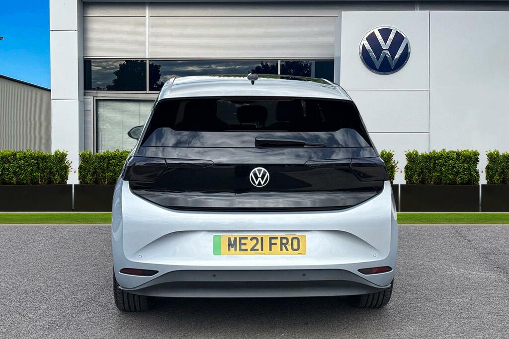 Volkswagen ID.3 150Kw Max Pro Performance 58Kwh 19 And White #4
