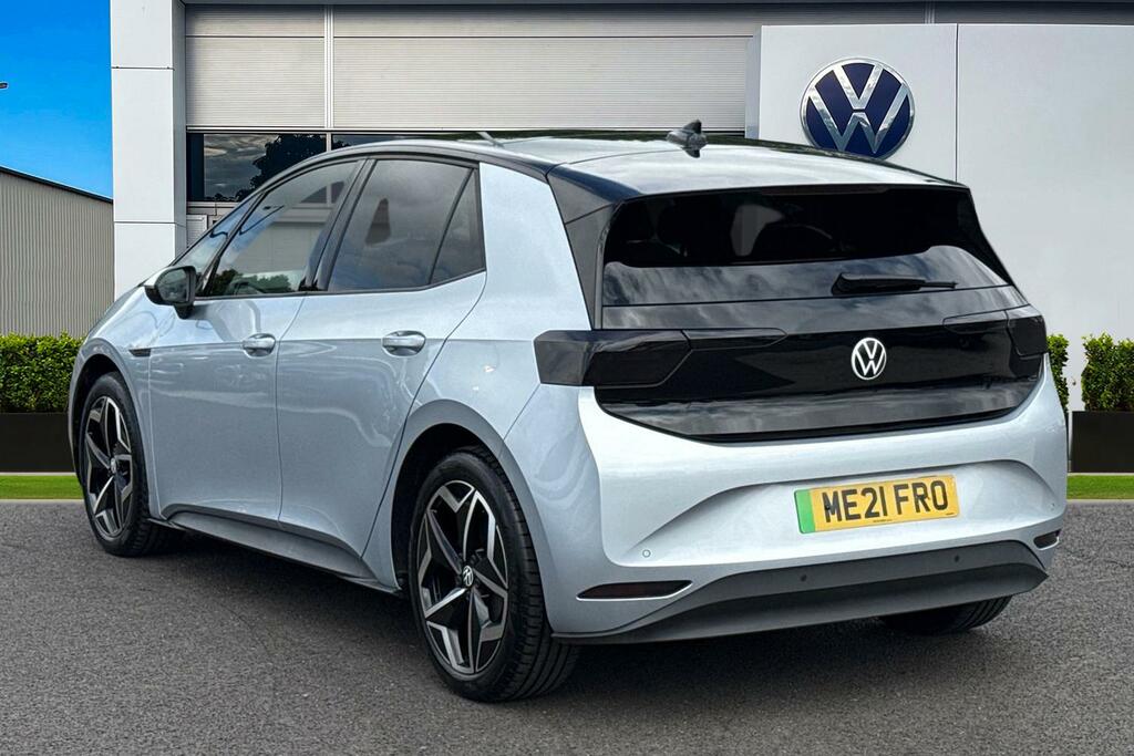 Volkswagen ID.3 150Kw Max Pro Performance 58Kwh 19 And White #2