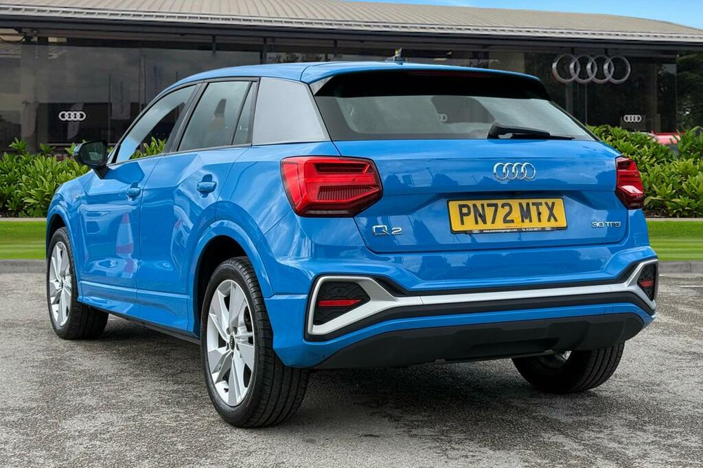 Audi Q2 S Line 30 Tfsi 110 Ps 6-Speed Blue #2