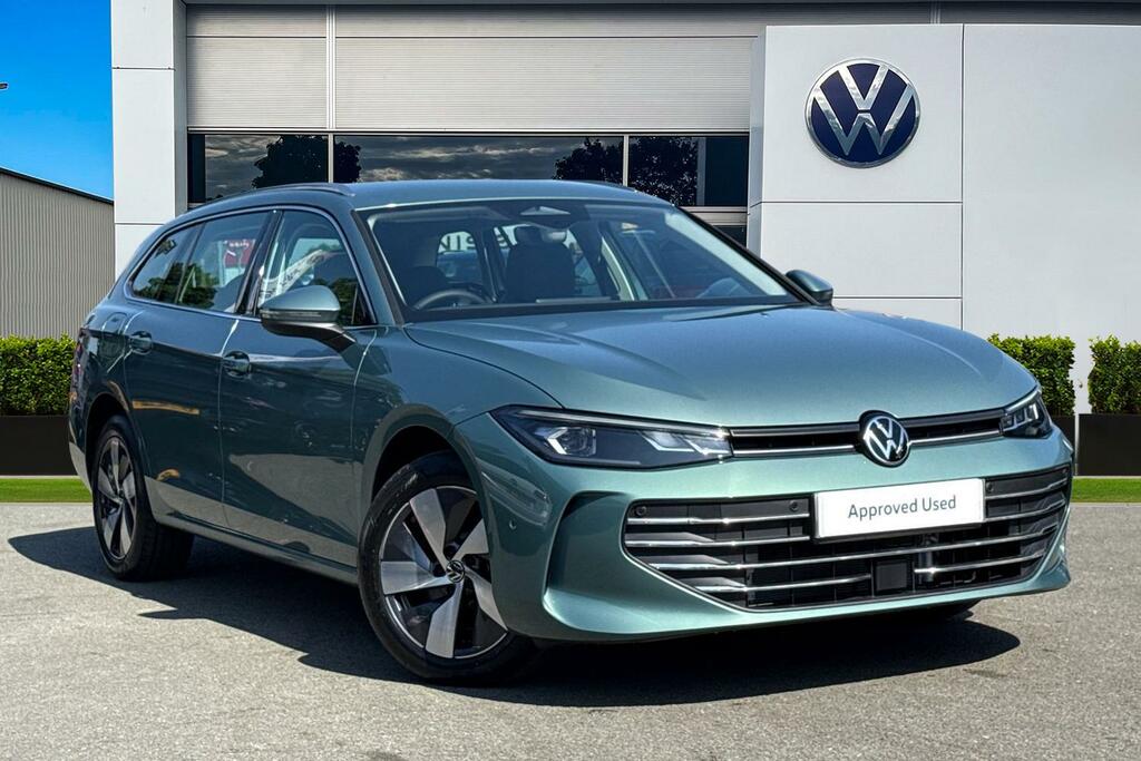 Volkswagen Passat 1.5 Tsi Ehybrid 204 Ps Life Dsg Vat Qualifyin Green